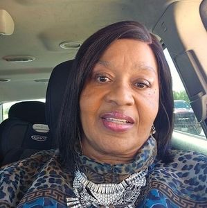 Meet your Posher, Jean